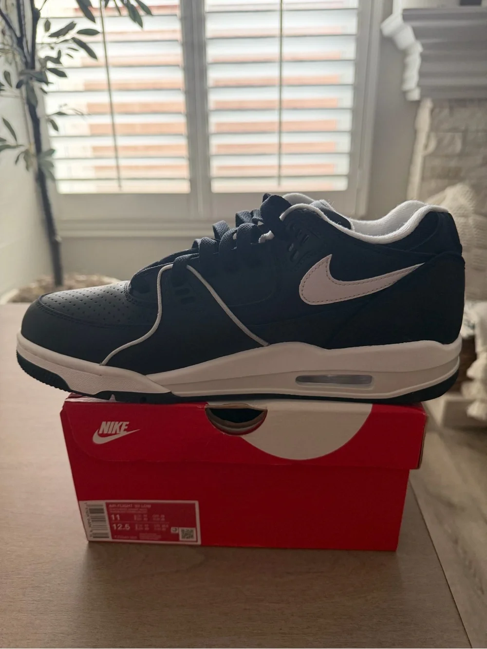 NIB Nike Men’s Air Flight’89 Low 11M